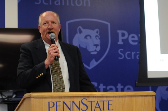James Tomcho, 2019 Wall of Fame Inductee, speaks to student-athletes during Athlete Recognition Night at Penn State Scranton.